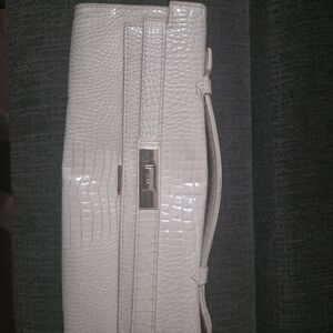 Elegant White Crocodile-Embossed Clutch